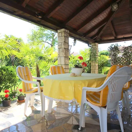 Сasa de vacaciones Hundefreundliches Mit Mediterranem Garten Und Nur 650 Meter Zum